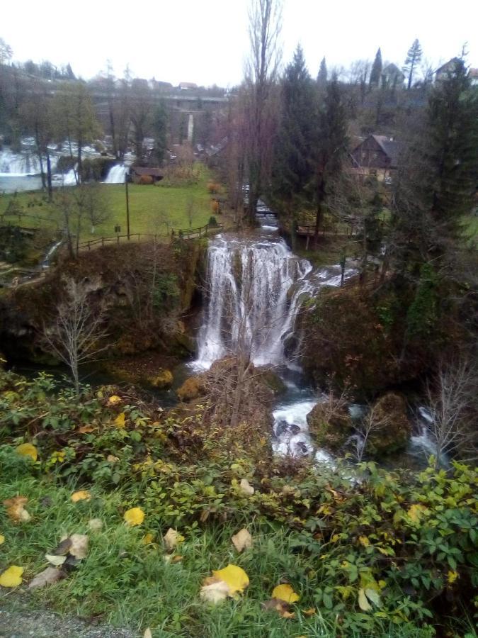 Iris Room & Apartment Slunj Esterno foto
