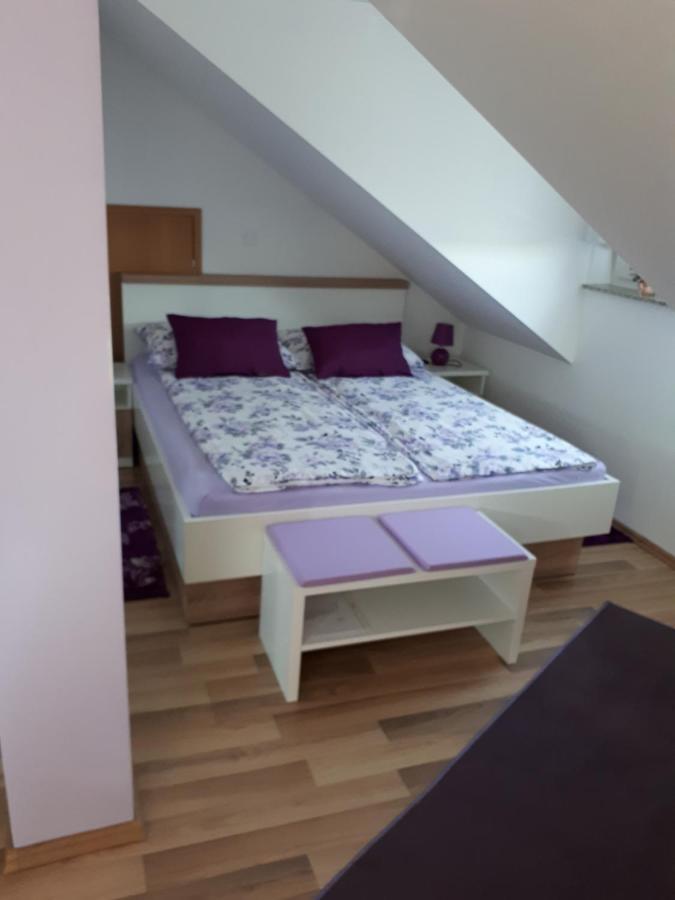 Iris Room & Apartment Slunj Esterno foto