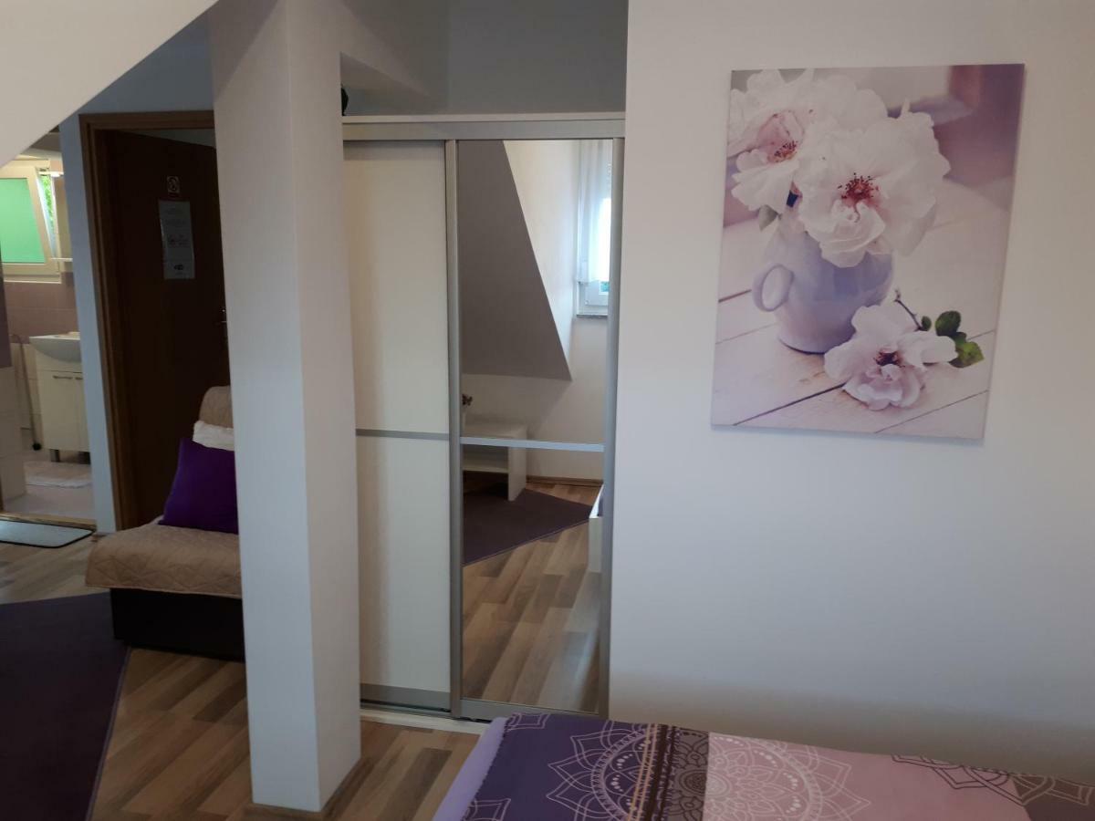 Iris Room & Apartment Slunj Esterno foto